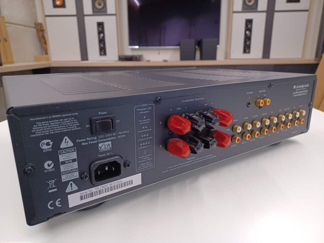 Amplificador estéreo integrado Cambridge Audio Azur 650A